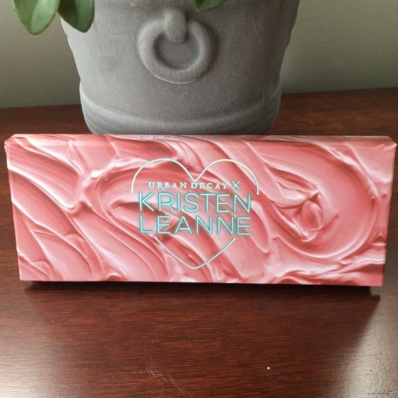 Urban Decay Other - Urban Decay Kristen Leanne Daydream Palette
